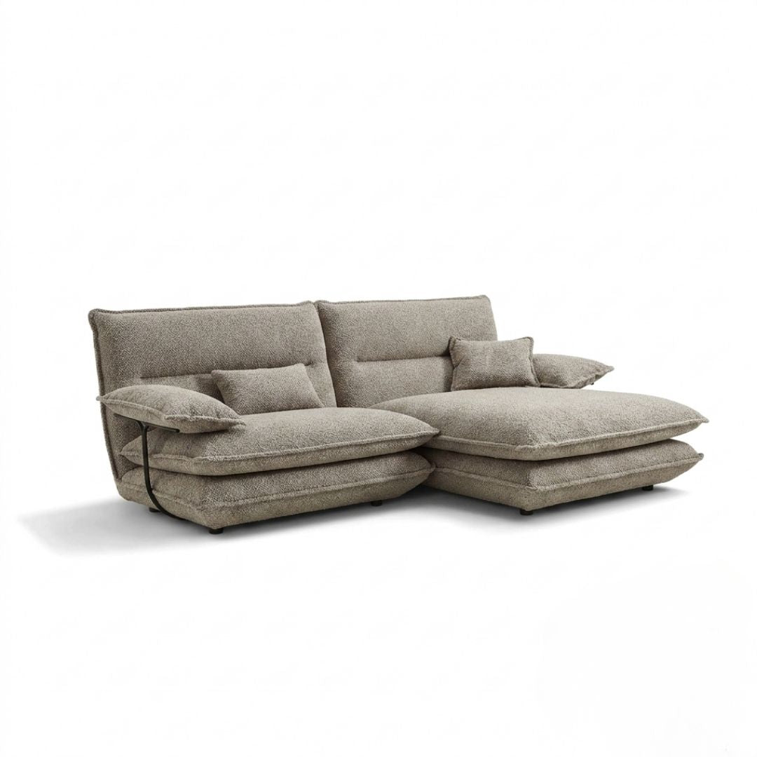 Modulares Incanto Ecksofa im organischen Design, Made in Italy, mit weichen Polstern und elegantem Stil.
